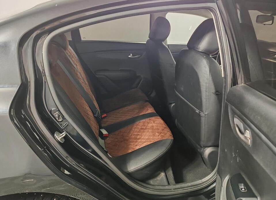 Kia Rio, IV 1.6 AT (123 л.с.)