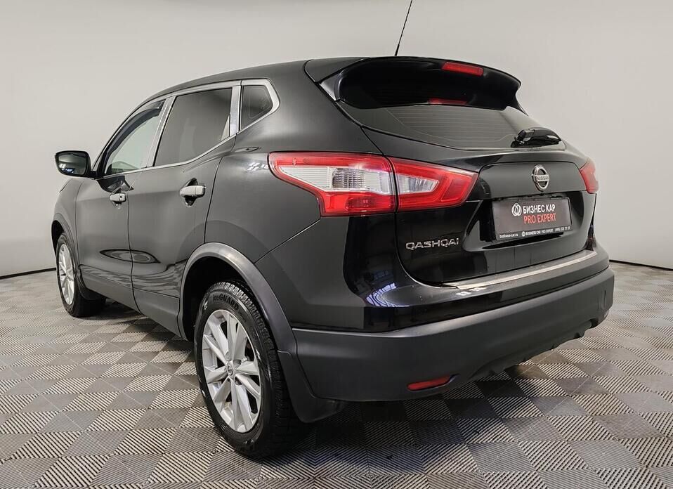 Nissan Qashqai, II 2.0 CVT (144 л.с.) 4WD