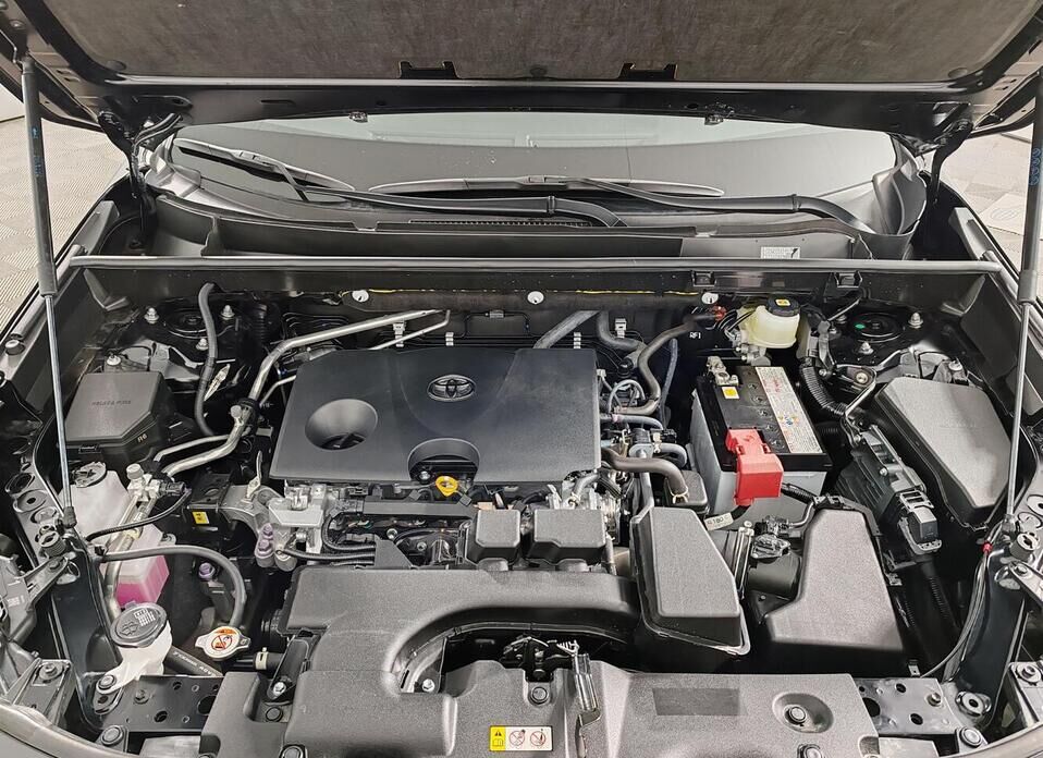 Toyota RAV4, V (XA50) 2.0 CVT (173 л.с.) 4WD