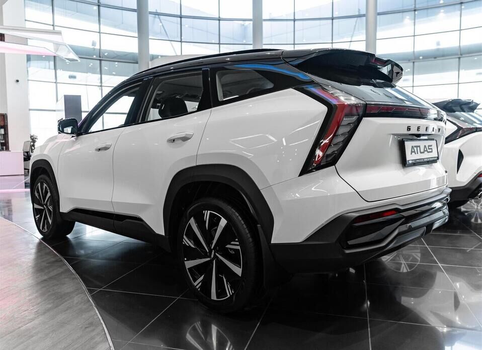 Geely Atlas, II 2.0 AMT (200 л.с.)