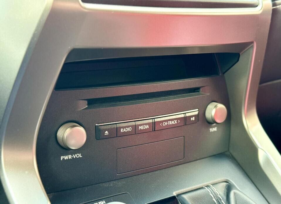 Lexus NX, I Рестайлинг 200 2.0 CVT (150 л.с.) 4WD