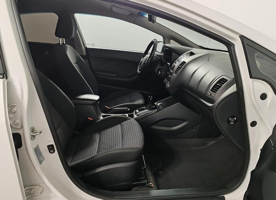 Kia Cerato, III Рестайлинг (Classic) 2.0 AT (150 л.с.)