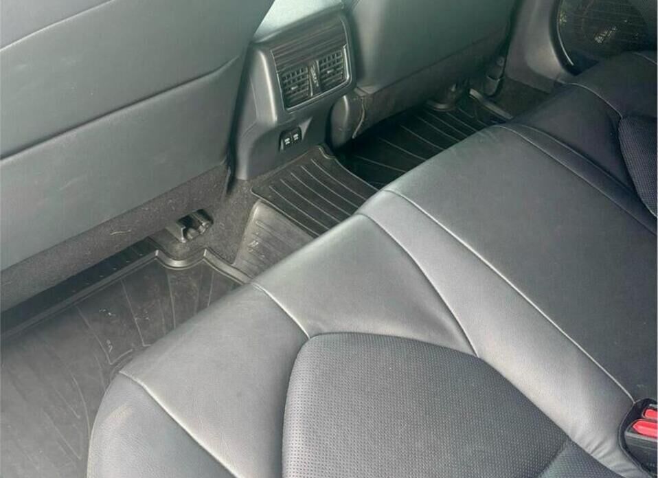 Toyota Camry, VIII (XV70) 3.5 AT (249 л.с.)