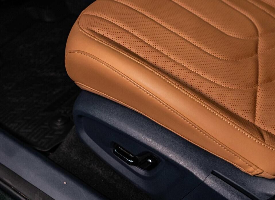 Geely EX5 EM-i 1.5hyb AT (218 л.с.)