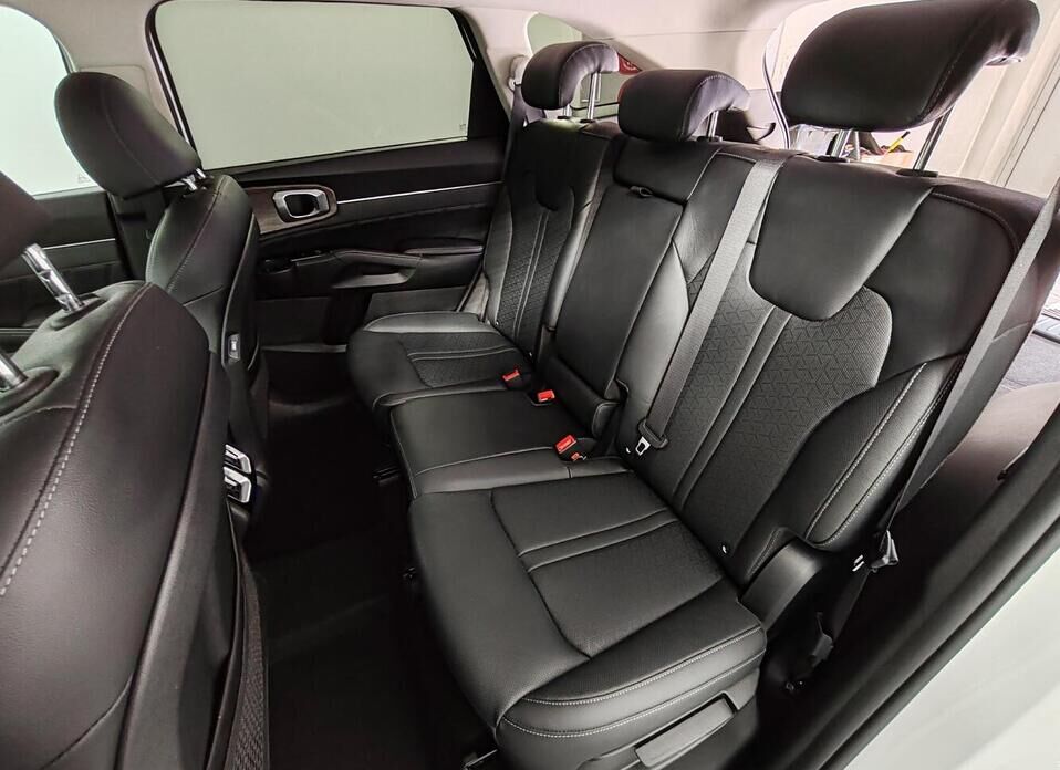 Kia Sorento 2.2d AMT (199 л.с.) 4WD