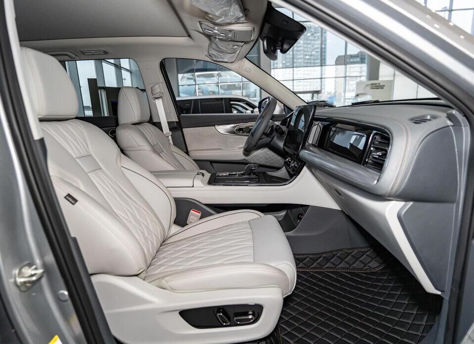 GAC GS8, II Dragon 2.0 AT (231 л.с.) 4WD