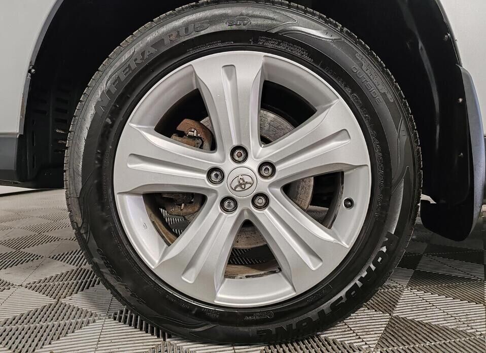 Toyota Highlander 3.5 AT (273 л.с.) 4WD