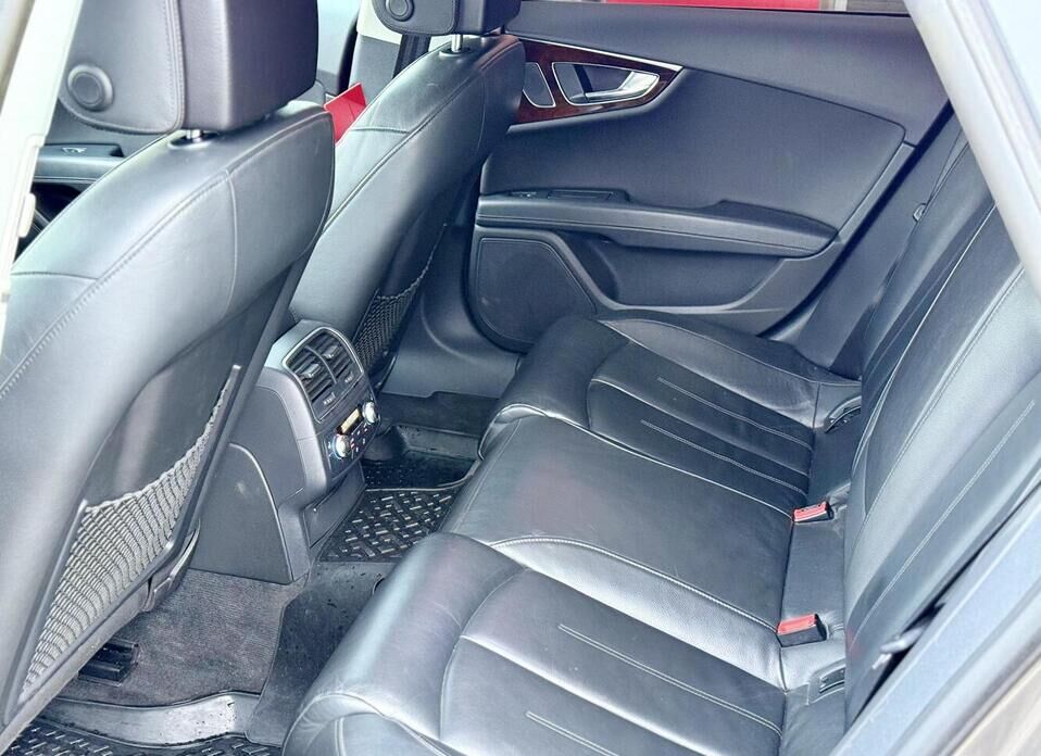Audi A7, I (4G) 3.0 AMT (300 л.с.) 4WD