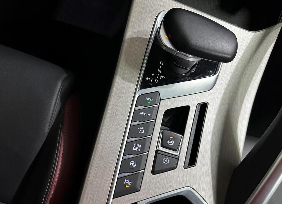 Geely Coolray, I 1.5 AMT (150 л.с.)