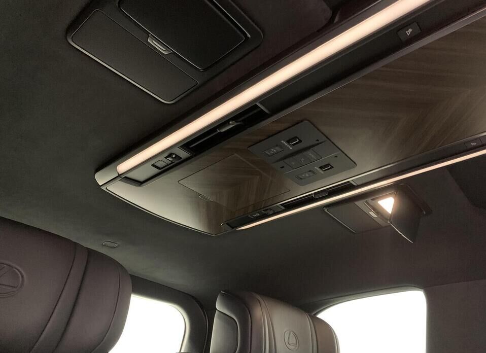 Lexus LM, II 350h 2.5hyb CVT (190 л.с.) 4WD