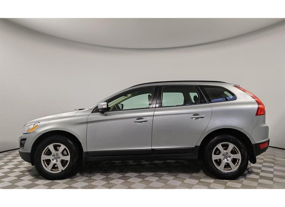 Volvo XC60, I 2.4d AT (175 л.с.)