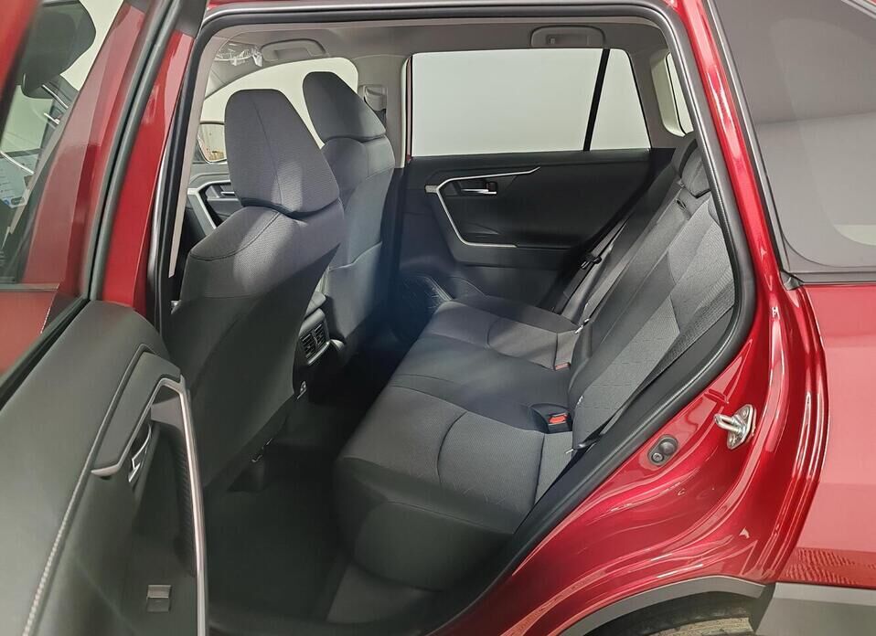 Toyota RAV4, V (XA50) 2.0 CVT (173 л.с.) 4WD