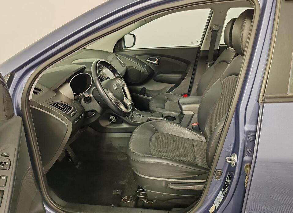 Hyundai ix35 2.0 AT (150 л.с.) 4WD