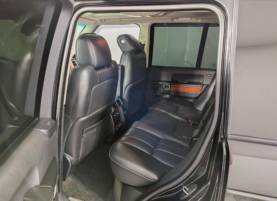 Land Rover Range Rover 4.4d AT (313 л.с.) 4WD