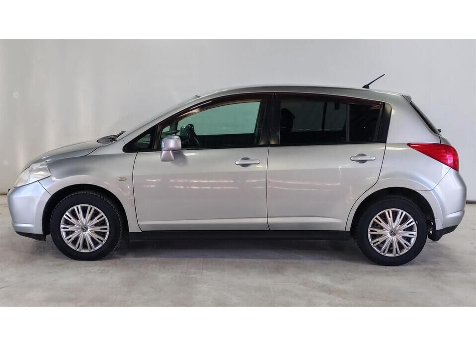 Nissan Tiida, I 1.5 CVT (109 л.с.)